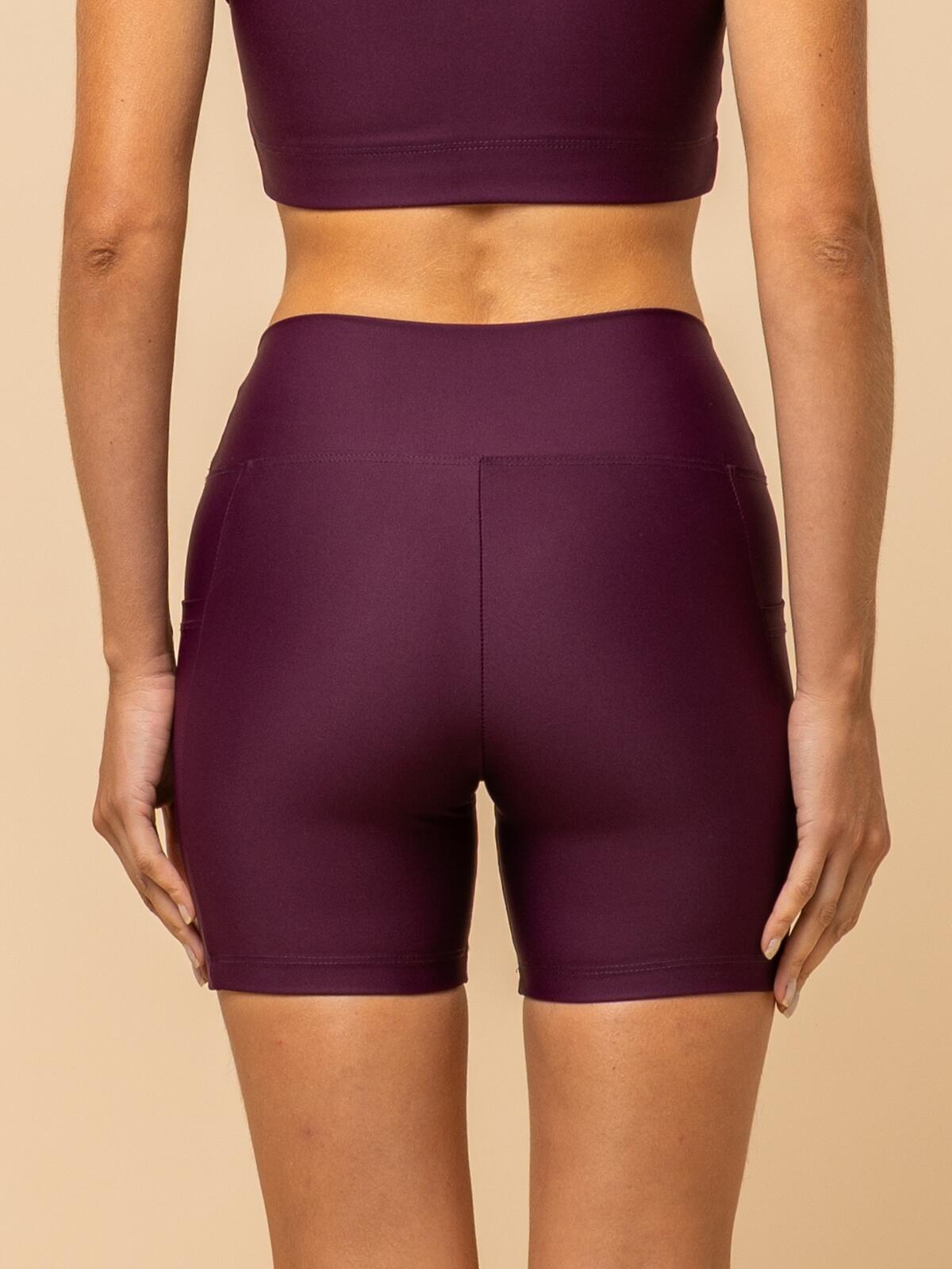 High-Waist Burgundy Shorts – Compression & Pocket